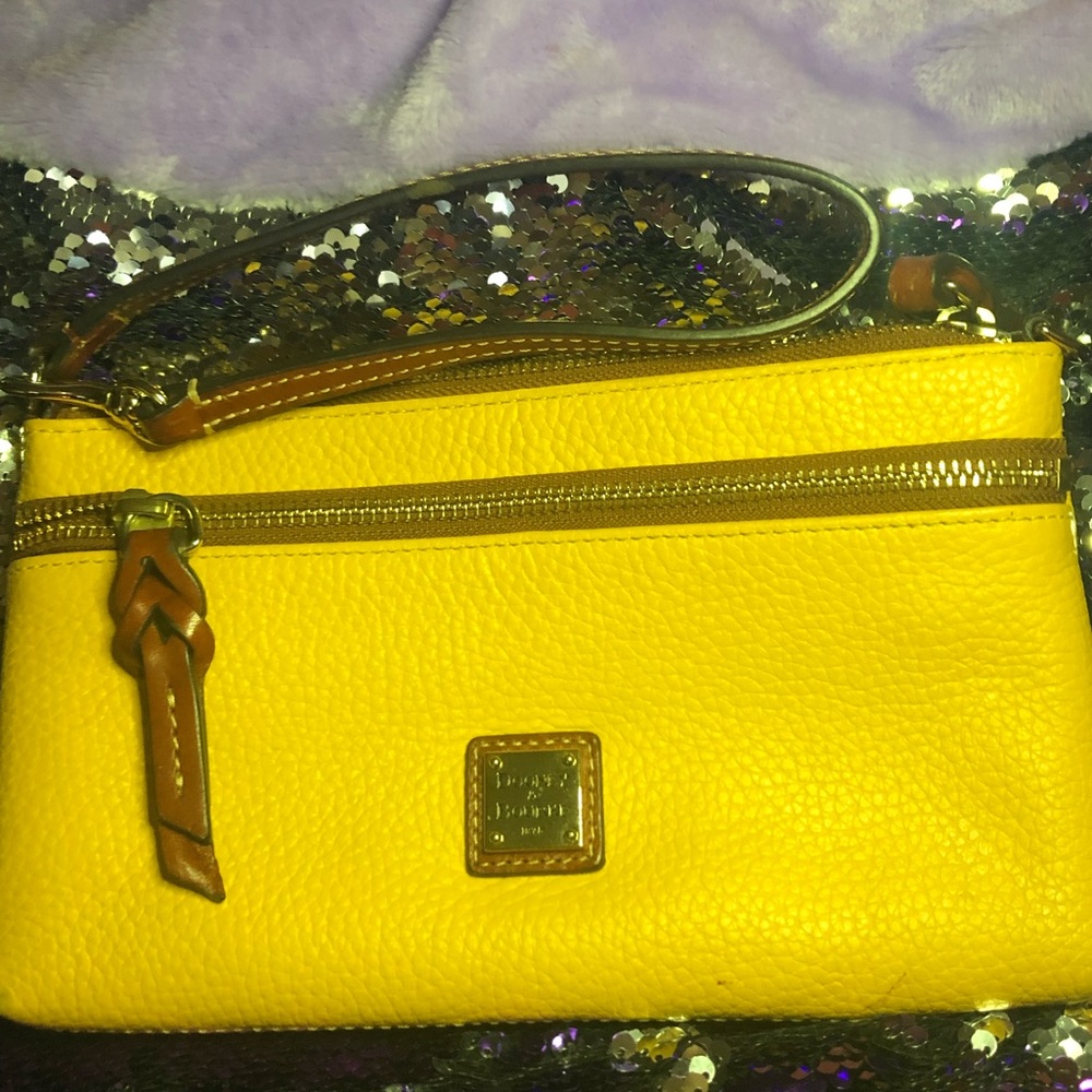 Dooney & Burke leather wristlet